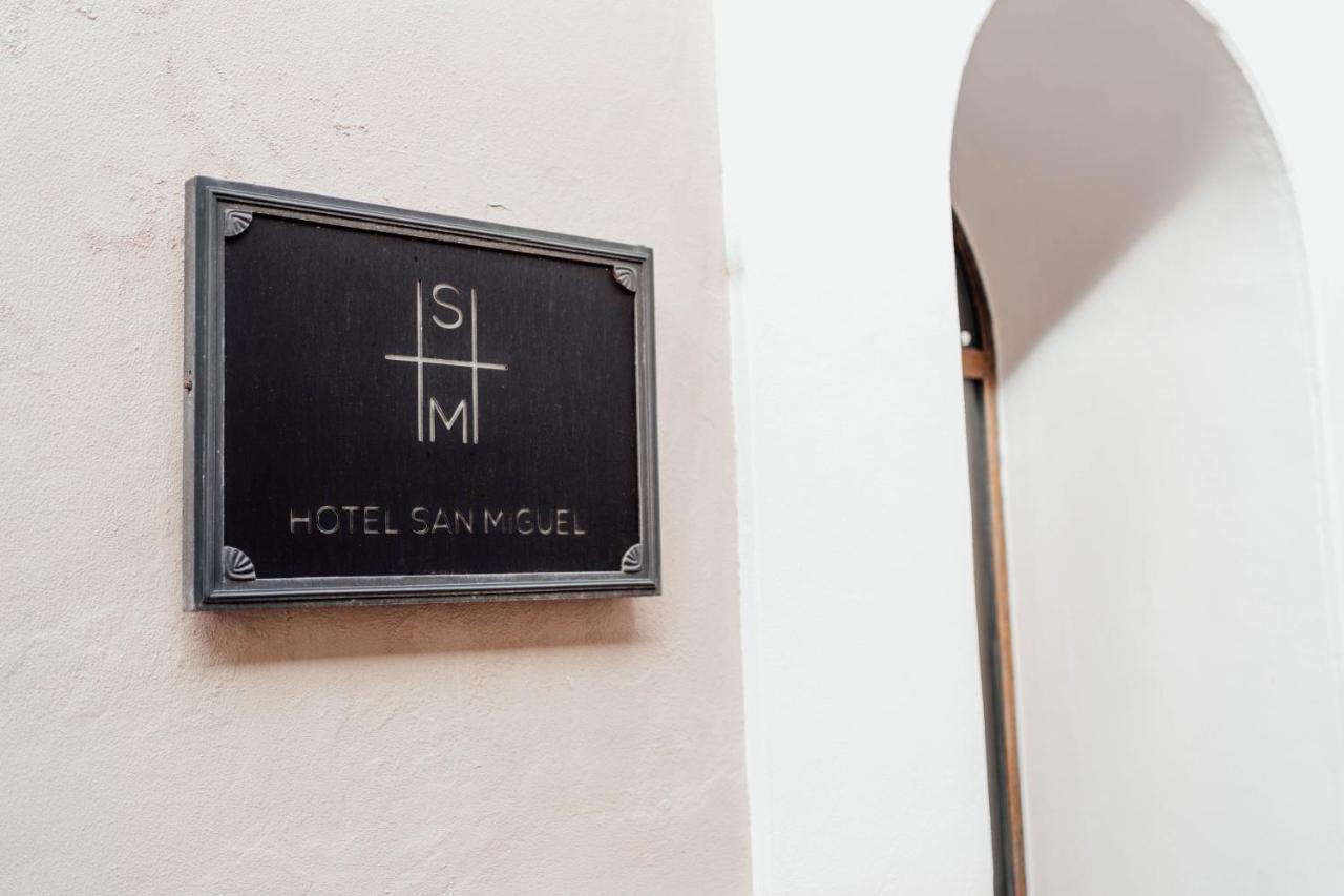 Hotel San Miguel ماهون المظهر الخارجي الصورة